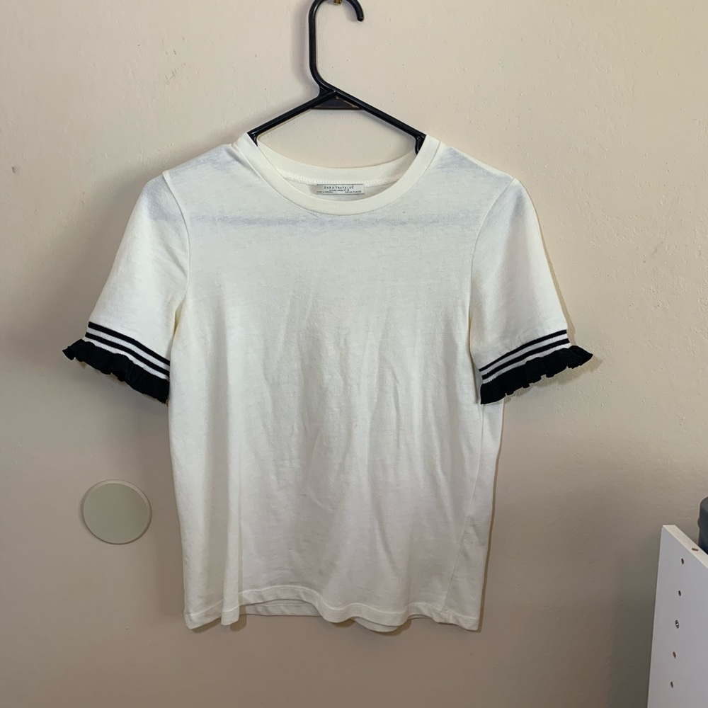ZARA ruffle trim sleeve top